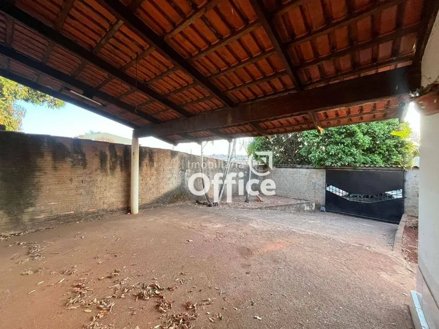 Foto 9 de Casa com 2 quartos à venda, 250m2 em Vila Góis, Anapolis - GO