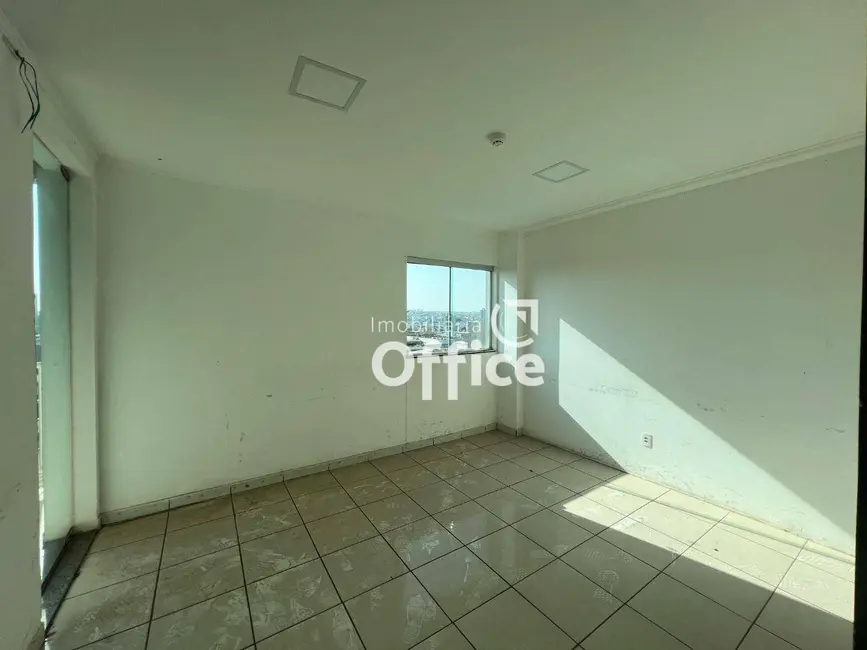 Foto 9 de Sala Comercial para alugar, 75m2 em Jundiaí, Anapolis - GO