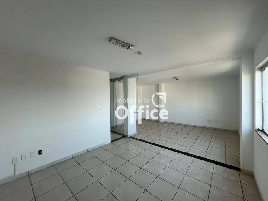 Sala Comercial para alugar, 75m2 em Jundiaí, Anapolis - GO - imagem 3 Foto 3 de Sala Comercial para alugar, 75m2 em Jundiaí, Anapolis - GO