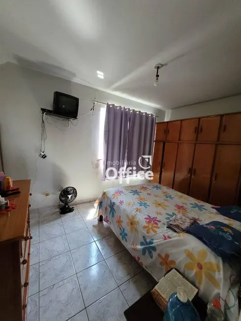 Foto 9 de Apartamento com 3 quartos à venda, 115m2 em Residencial Araguaia, Anapolis - GO