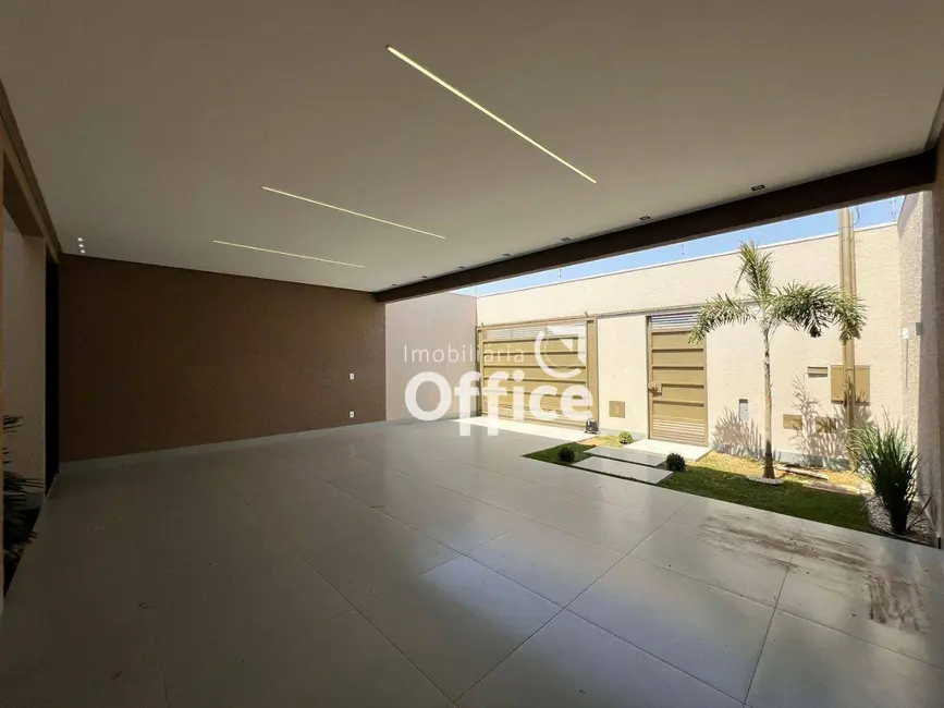 Casa com 3 quartos à venda, 200m2 em Residencial Veneza, Anapolis - GO - imagem 3 Foto 3 de Casa com 3 quartos à venda, 200m2 em Residencial Veneza, Anapolis - GO