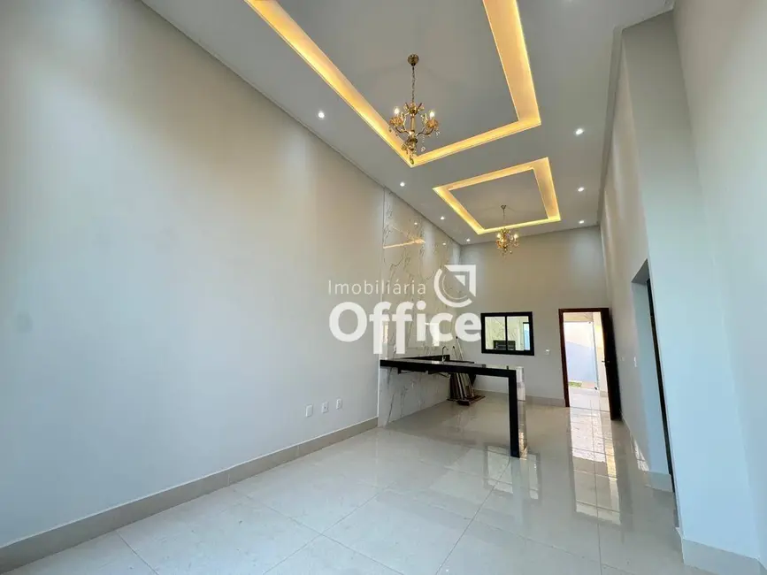 Casa com 3 quartos à venda, 200m2 em Residencial Tangará, Anapolis - GO - imagem 6 Foto 6 de Casa com 3 quartos à venda, 200m2 em Residencial Tangará, Anapolis - GO