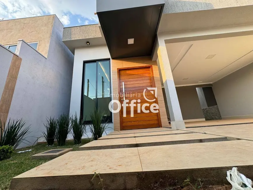 Casa com 3 quartos à venda, 200m2 em Residencial Tangará, Anapolis - GO - imagem 5 Foto 5 de Casa com 3 quartos à venda, 200m2 em Residencial Tangará, Anapolis - GO