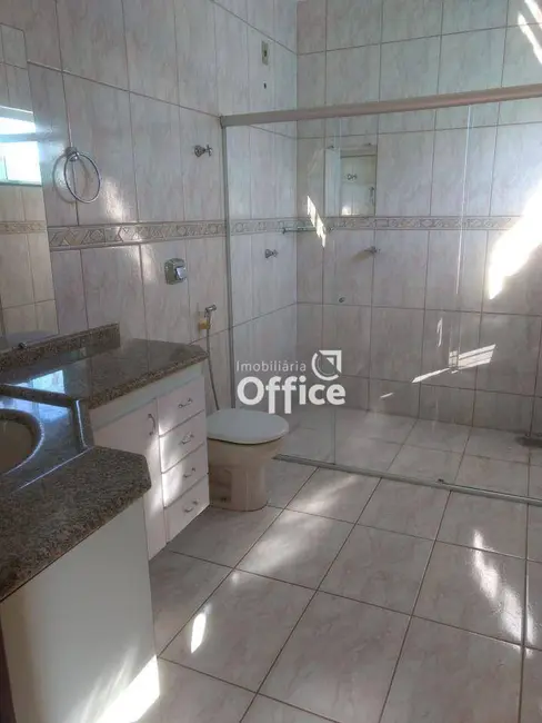 Foto 6 de Casa com 3 quartos à venda, 360m2 em Anápolis City, Anapolis - GO