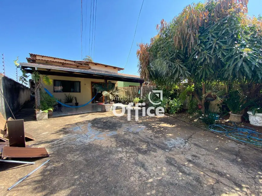 Casa com 3 quartos à venda, 300m2 em Alto da Bela Vista, Anapolis - GO - imagem 1 Foto 1 de Casa com 3 quartos à venda, 300m2 em Alto da Bela Vista, Anapolis - GO