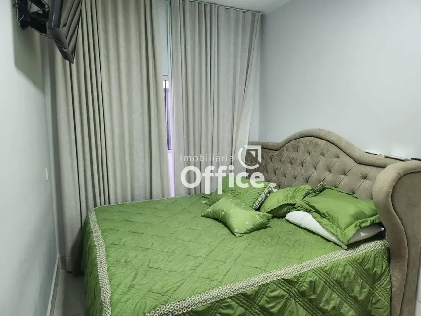 Foto 6 de Casa com 3 quartos à venda, 300m2 em Residencial Morumbi, Anapolis - GO