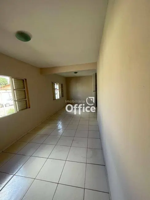 Casa com 3 quartos à venda, 426m2 em Setor Central, Anapolis - GO - imagem 6 Foto 6 de Casa com 3 quartos à venda, 426m2 em Setor Central, Anapolis - GO