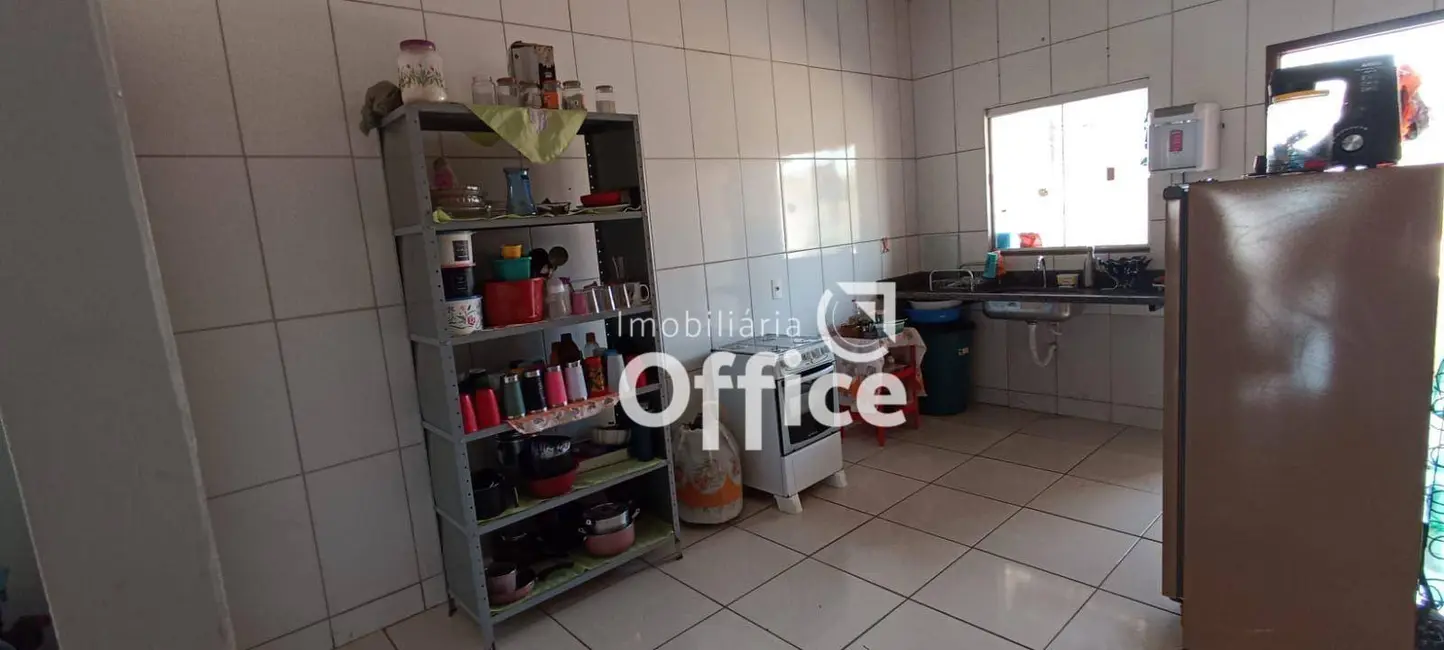 Foto 9 de Casa com 3 quartos à venda, 240m2 em Santo Antônio, Anapolis - GO