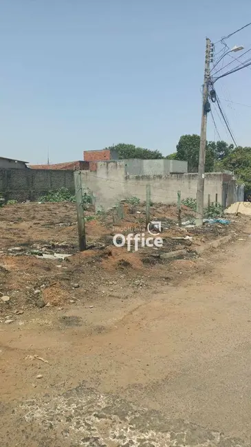 Foto 1 de Terreno / Lote à venda, 359m2 em Santo Antônio, Anapolis - GO