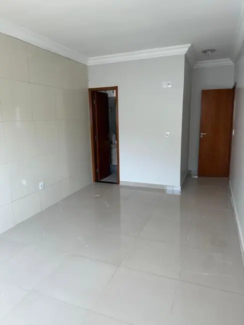 Casa com 3 quartos à venda, 200m2 em Residencial do Trabalhador, Anapolis - GO - imagem 9 Foto 9 de Casa com 3 quartos à venda, 200m2 em Residencial do Trabalhador, Anapolis - GO