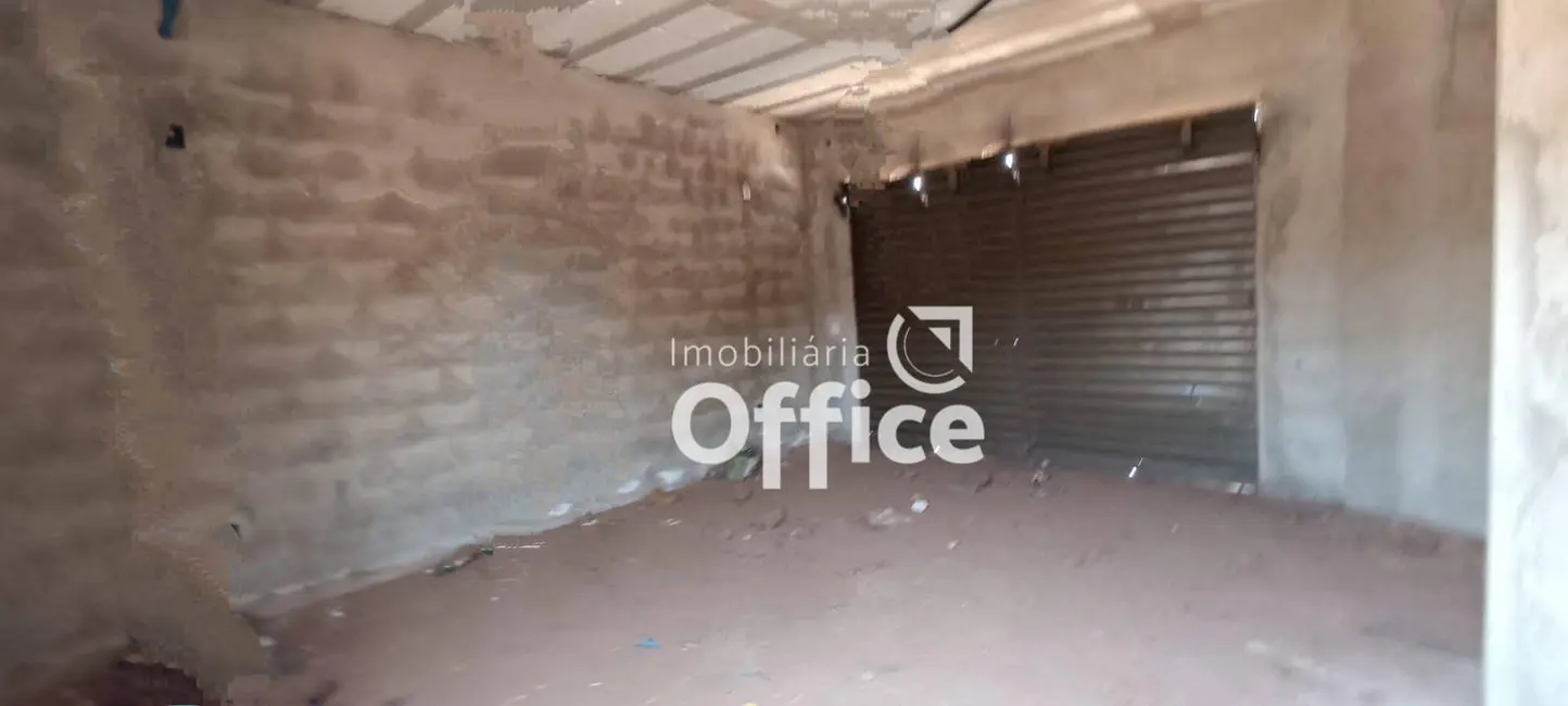 Sala Comercial à venda, 296m2 em Santo Antônio, Anapolis - GO - imagem 3 Foto 3 de Sala Comercial à venda, 296m2 em Santo Antônio, Anapolis - GO