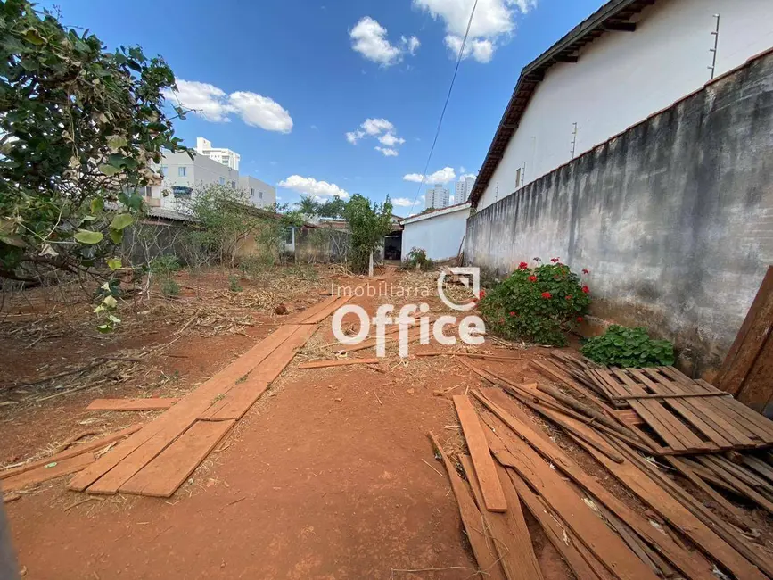 Foto 2 de Terreno / Lote à venda, 490m2 em Jundiaí, Anapolis - GO