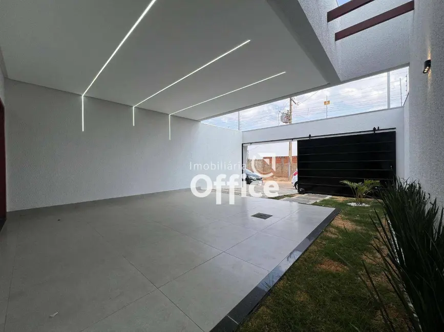 Casa com 3 quartos à venda, 150m2 em Residencial Centenário, Anapolis - GO - imagem 3 Foto 3 de Casa com 3 quartos à venda, 150m2 em Residencial Centenário, Anapolis - GO