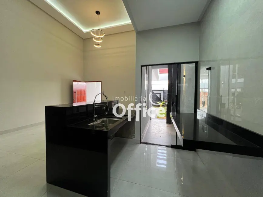 Casa com 3 quartos à venda, 150m2 em Residencial Centenário, Anapolis - GO - imagem 9 Foto 9 de Casa com 3 quartos à venda, 150m2 em Residencial Centenário, Anapolis - GO