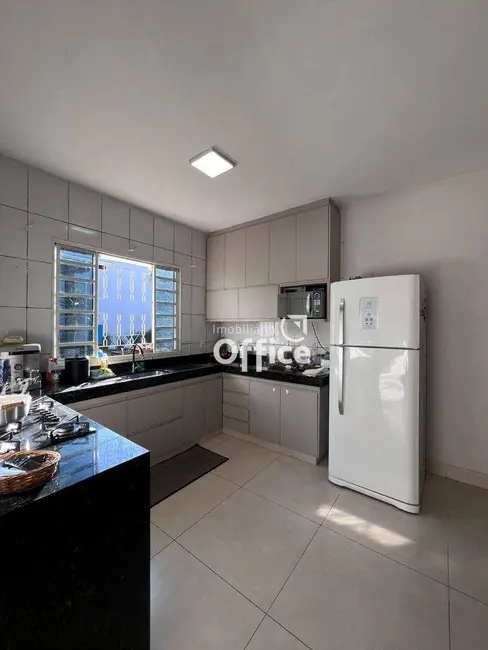 Foto 7 de Casa com 3 quartos à venda, 300m2 em Residencial Araguaia, Anapolis - GO