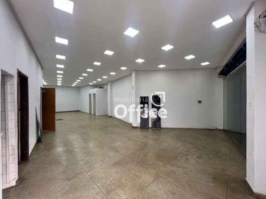 Foto 6 de Sala Comercial para alugar, 100m2 em Setor Central, Anapolis - GO
