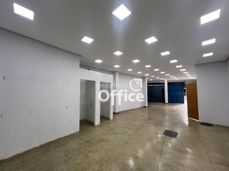 Foto 2 de Sala Comercial para alugar, 100m2 em Setor Central, Anapolis - GO