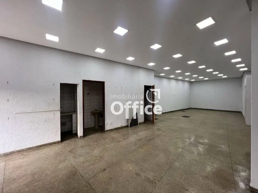 Foto 3 de Sala Comercial para alugar, 100m2 em Setor Central, Anapolis - GO
