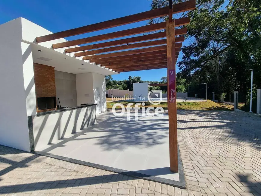 Foto 3 de Terreno / Lote à venda, 360m2 em Anapolis - GO