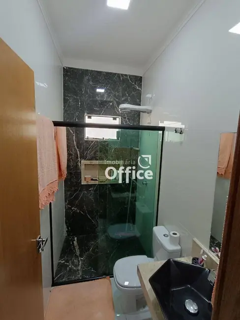 Casa com 3 quartos à venda, 200m2 em Loteamento Residencial Verona, Anapolis - GO - imagem 9 Foto 9 de Casa com 3 quartos à venda, 200m2 em Loteamento Residencial Verona, Anapolis - GO