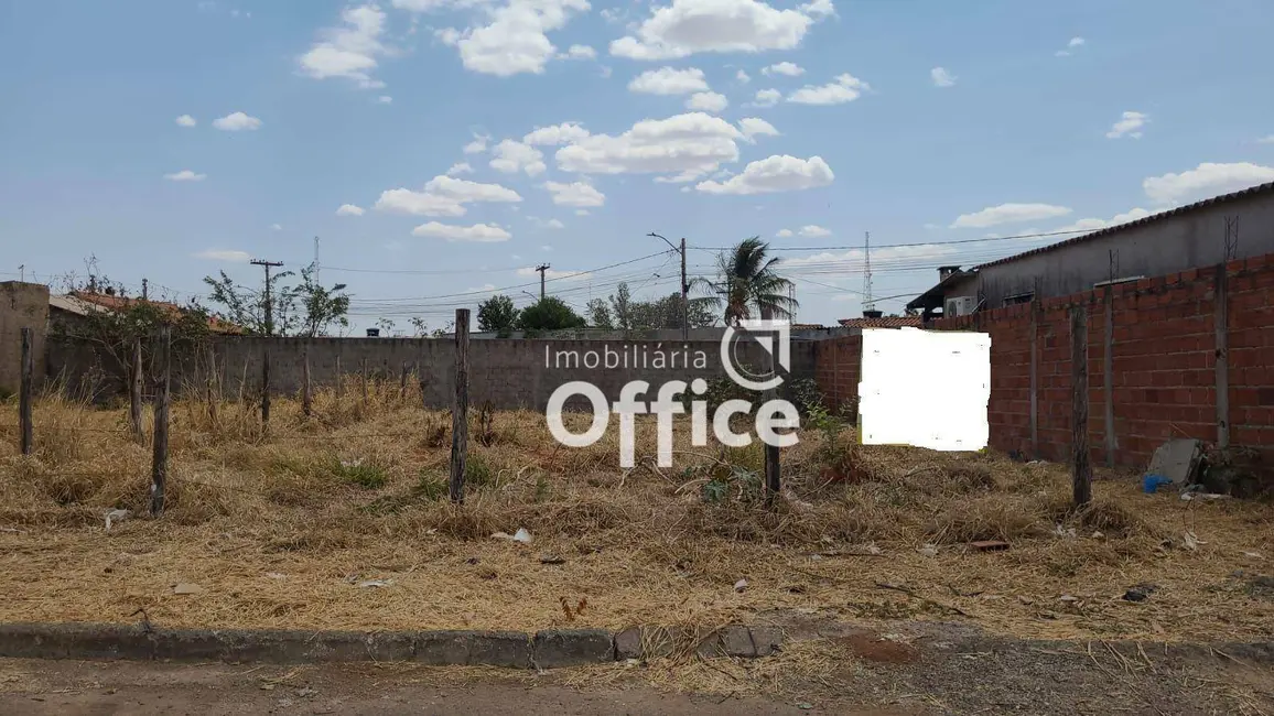 Foto 1 de Terreno / Lote à venda, 300m2 em Residencial do Trabalhador, Anapolis - GO