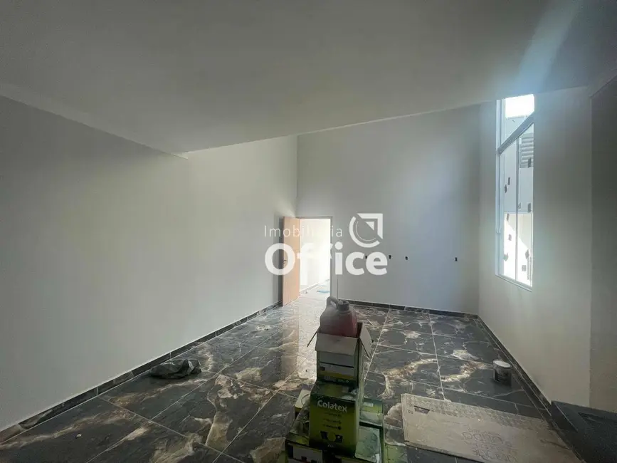 Casa com 3 quartos à venda, 200m2 em Novo Paraíso, Anapolis - GO - imagem 3 Foto 3 de Casa com 3 quartos à venda, 200m2 em Novo Paraíso, Anapolis - GO