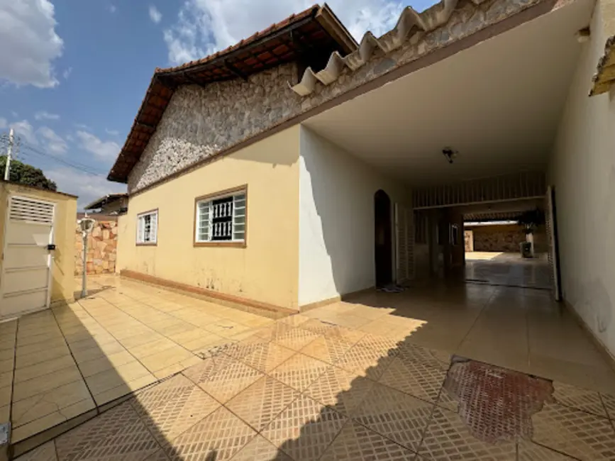 Foto 1 de Casa com 3 quartos à venda, 553m2 em Jundiaí, Anapolis - GO