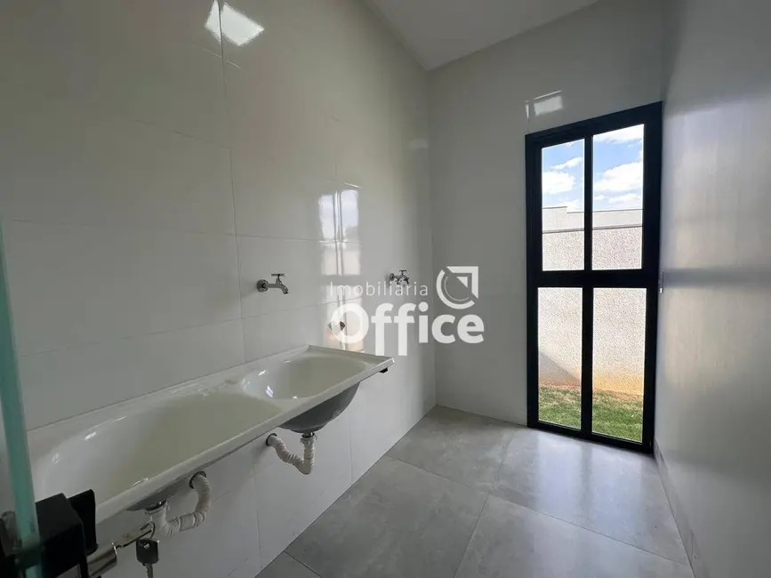 Casa com 3 quartos à venda, 486m2 em Anapolis - GO - imagem 8 Foto 8 de Casa com 3 quartos à venda, 486m2 em Anapolis - GO