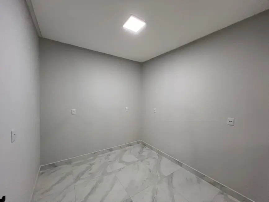 Casa com 3 quartos à venda, 100m2 em Parque Brasília 2ª Etapa, Anapolis - GO - imagem 9 Foto 9 de Casa com 3 quartos à venda, 100m2 em Parque Brasília 2ª Etapa, Anapolis - GO