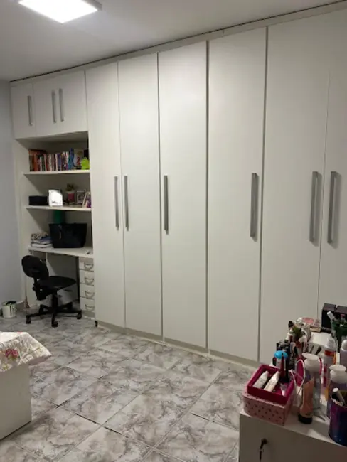 Casa com 3 quartos à venda, 613m2 em Residencial Araujoville, Anapolis - GO - imagem 9 Foto 9 de Casa com 3 quartos à venda, 613m2 em Residencial Araujoville, Anapolis - GO