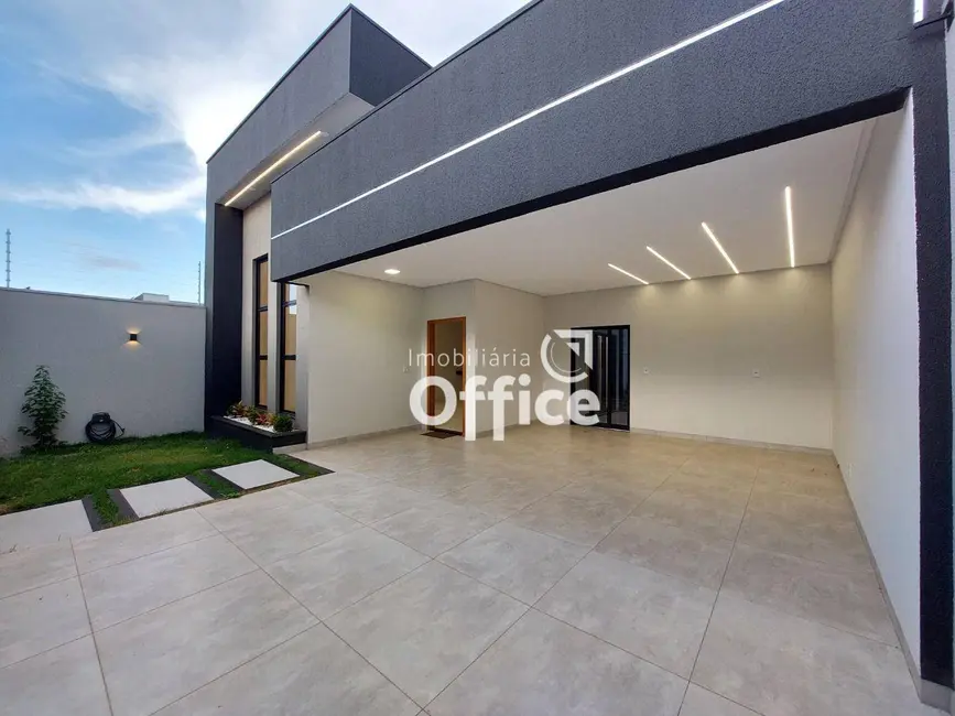 Foto 1 de Casa com 3 quartos à venda, 200m2 em Anapolis - GO