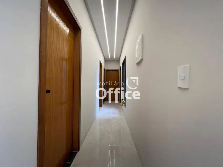 Foto 7 de Casa com 3 quartos à venda, 200m2 em Anapolis - GO