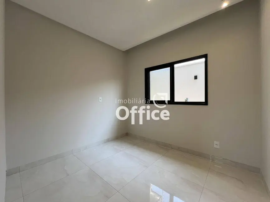 Foto 8 de Casa com 3 quartos à venda, 200m2 em Anapolis - GO