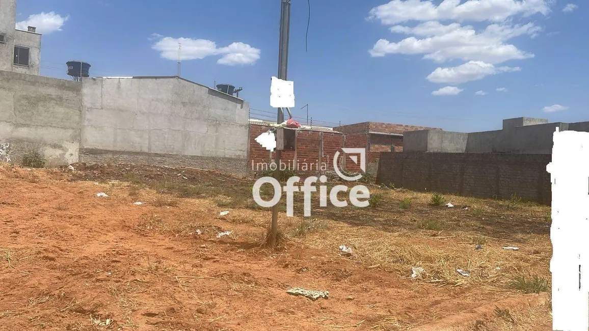 Foto 1 de Terreno / Lote à venda, 300m2 em Residencial do Trabalhador, Anapolis - GO