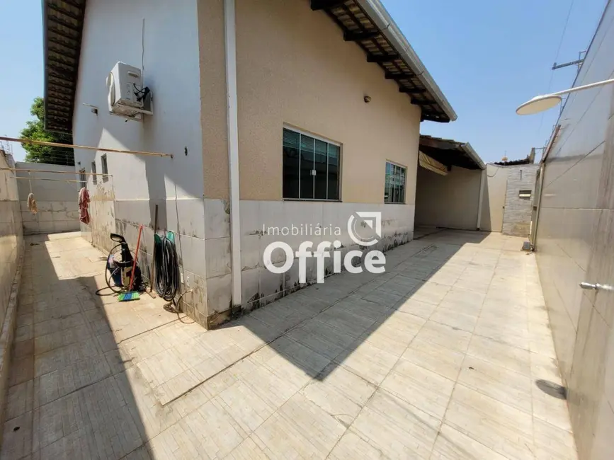 Casa com 3 quartos à venda, 260m2 em Jardim das Américas 1ª Etapa, Anapolis - GO - imagem 8 Foto 8 de Casa com 3 quartos à venda, 260m2 em Jardim das Américas 1ª Etapa, Anapolis - GO