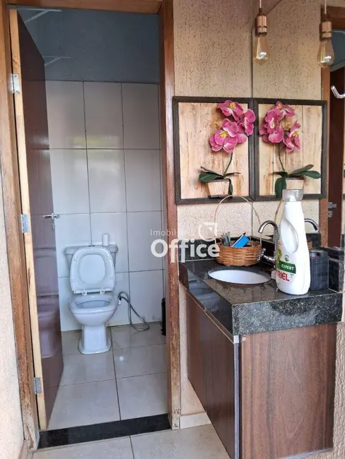 Foto 6 de Casa com 3 quartos à venda, 300m2 em Anapolis - GO