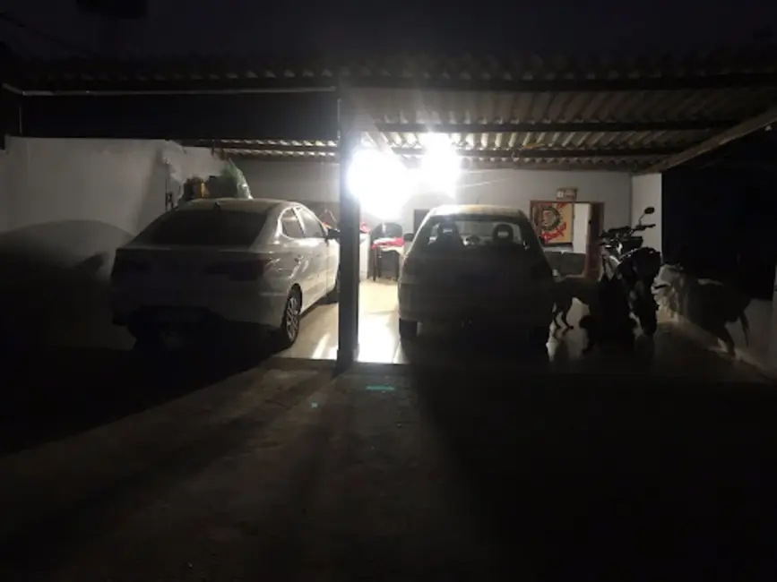 Casa com 2 quartos à venda, 360m2 em Vila João Luiz de Oliveira, Anapolis - GO - imagem 6 Foto 6 de Casa com 2 quartos à venda, 360m2 em Vila João Luiz de Oliveira, Anapolis - GO