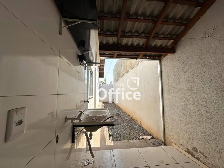 Casa com 3 quartos à venda, 150m2 em Residencial Rio Jordão, Anapolis - GO - imagem 2 Foto 2 de Casa com 3 quartos à venda, 150m2 em Residencial Rio Jordão, Anapolis - GO