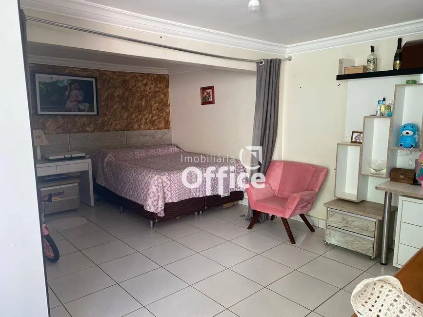 Sobrado com 6 quartos à venda, 420m2 em Jardim Alexandrina, Anapolis - GO - imagem 3 Foto 3 de Sobrado com 6 quartos à venda, 420m2 em Jardim Alexandrina, Anapolis - GO