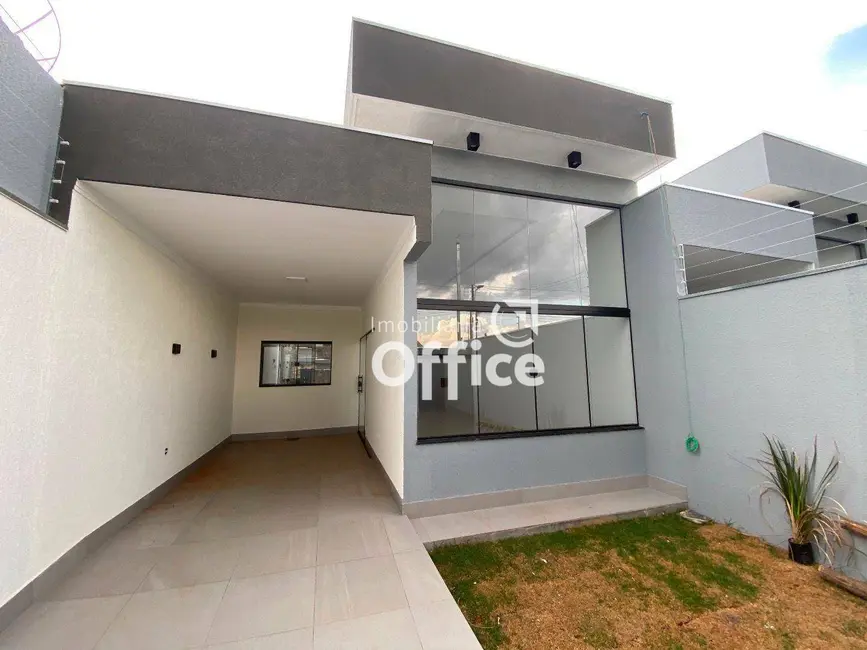 Foto 1 de Casa com 3 quartos à venda, 150m2 em Residencial Flamboyant, Anapolis - GO