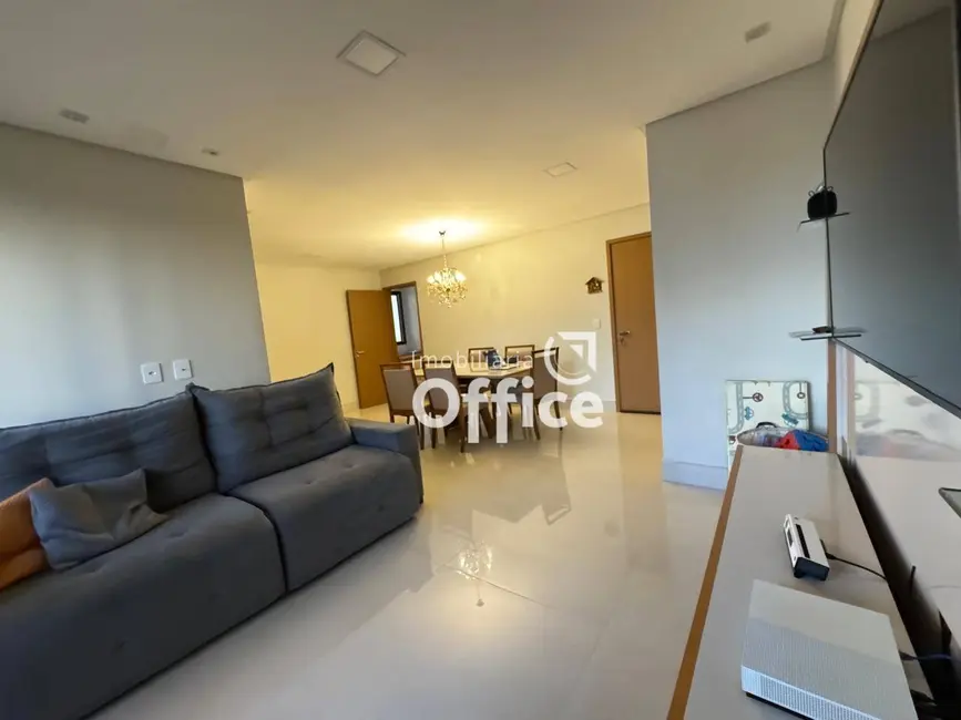 Foto 4 de Apartamento com 3 quartos à venda, 105m2 em Jundiaí, Anapolis - GO