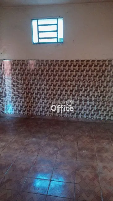 Casa com 3 quartos à venda, 410m2 em Jardim América, Anapolis - GO - imagem 5 Foto 5 de Casa com 3 quartos à venda, 410m2 em Jardim América, Anapolis - GO