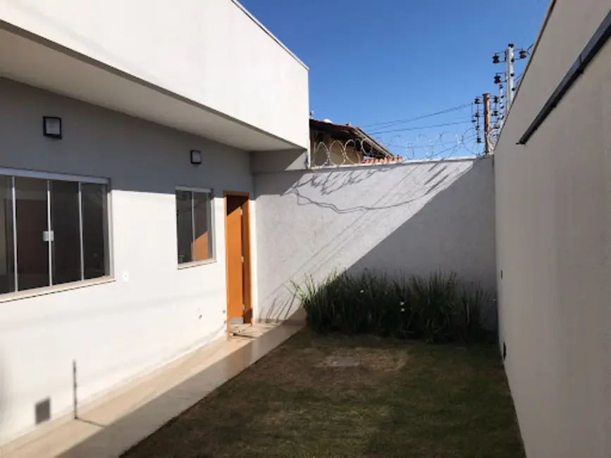 Foto 4 de Casa com 3 quartos à venda, 160m2 em Residencial Flamboyant, Anapolis - GO