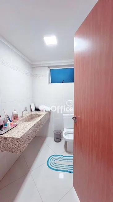 Foto 4 de Apartamento com 3 quartos à venda, 118m2 em Jundiaí, Anapolis - GO