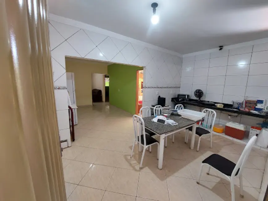 Foto 5 de Casa com 2 quartos à venda, 200m2 em Jardim Alvorada, Anapolis - GO