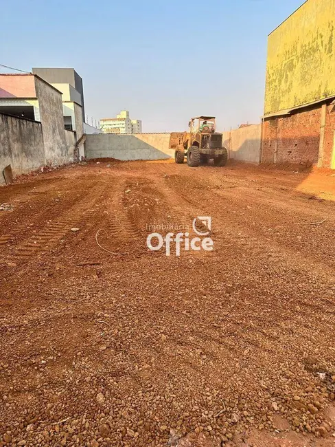 Terreno / Lote à venda, 420m2 em Maracanã, Anapolis - GO - imagem 2 Foto 2 de Terreno / Lote à venda, 420m2 em Maracanã, Anapolis - GO
