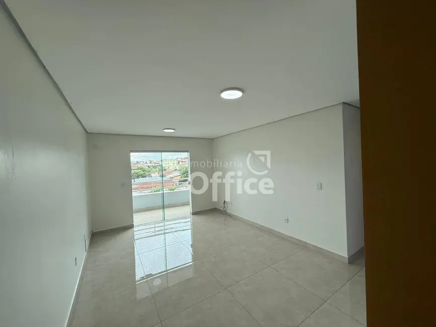Foto 9 de Apartamento com 3 quartos à venda, 106m2 em Vila Góis, Anapolis - GO