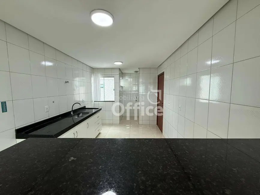 Foto 8 de Apartamento com 3 quartos à venda, 106m2 em Vila Góis, Anapolis - GO