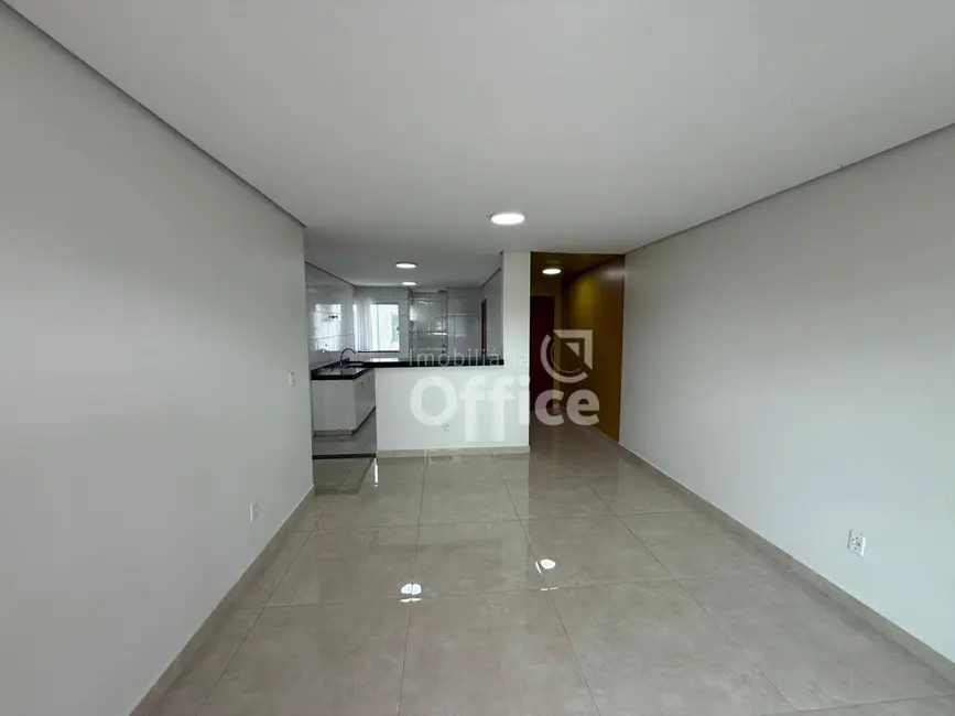 Foto 3 de Apartamento com 3 quartos à venda, 106m2 em Vila Góis, Anapolis - GO