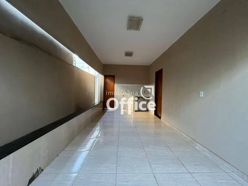 Sobrado com 4 quartos à venda, 200m2 em Loteamento Residencial Verona, Anapolis - GO - imagem 6 Foto 6 de Sobrado com 4 quartos à venda, 200m2 em Loteamento Residencial Verona, Anapolis - GO